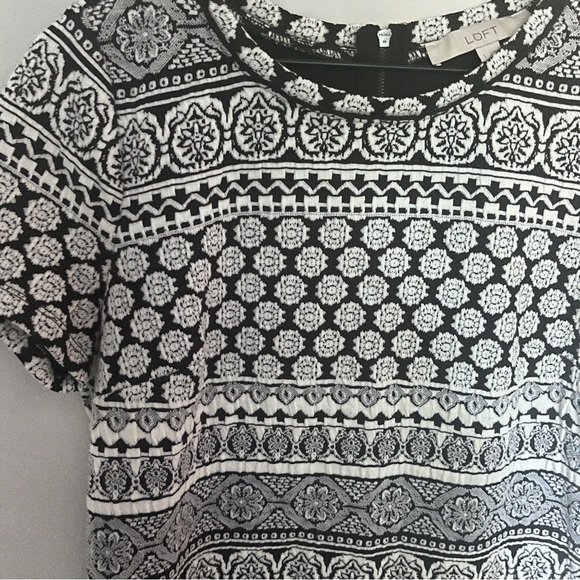 Loft Black & White Textured Geometric Western Aztec Shift Dress - Size Small - Picture 7 of 7